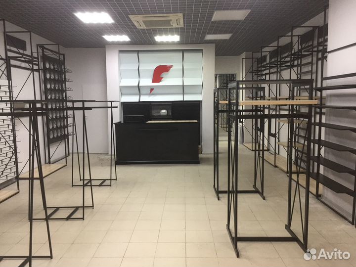 Торговое оборудование для магазина