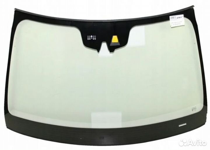 Лобовое стекло Mercedes с установкой за 3 часа