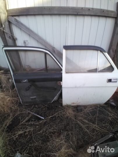 Двери волга