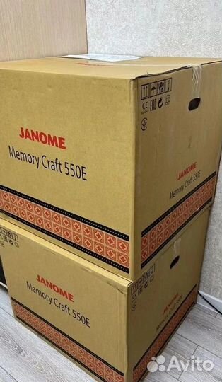 Вышивальная машина Janome Memory Craft 550E