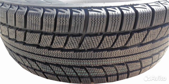 Triangle TR777 215/75 R15 100T
