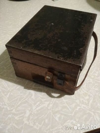 Вольтметр Германия трофейный,раритетный, рабочий