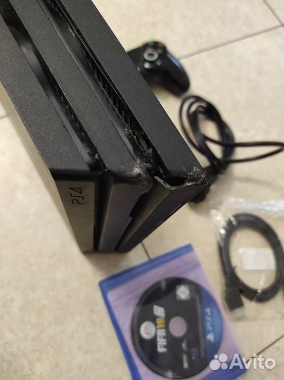 Sony playstation 4 pro 1tb