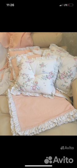 Милейшие бортики в кроватку для девочки