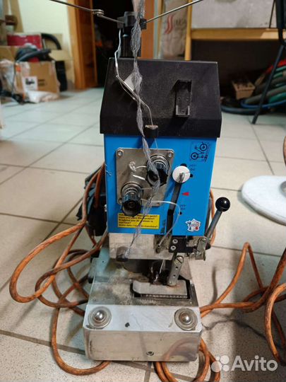 Оверлок miniket 2000 jansen