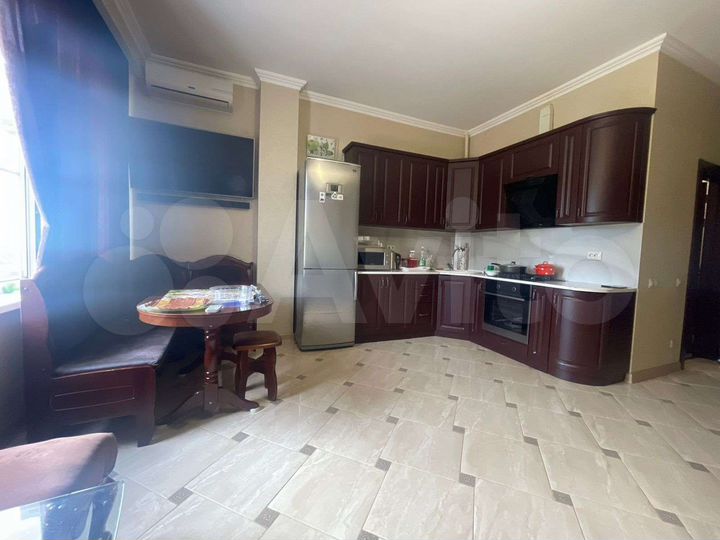 Квартира-студия, 38 м², 2/4 эт.