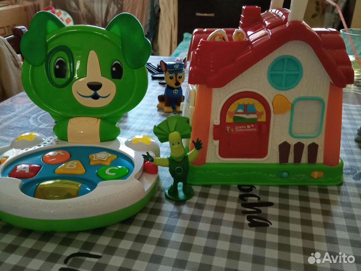 Развивающие игрушки для малышей