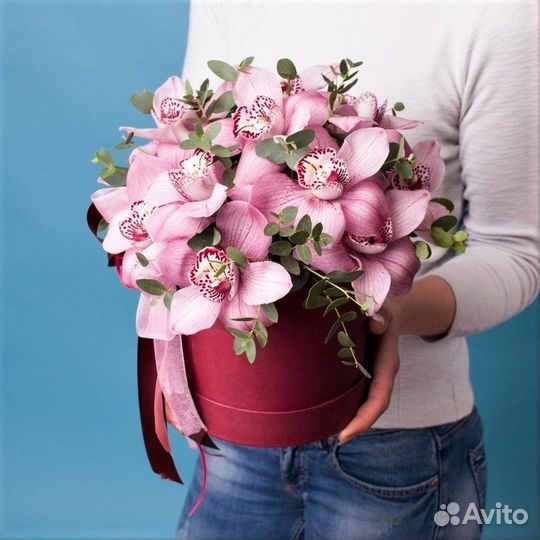 Шляпная коробка с доставкой №432