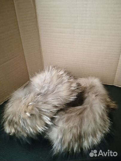Меховой воротник из енота