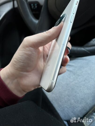 iPhone Xr, 128 ГБ