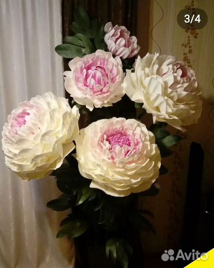 Ростовые цветы из изолона. Светильники