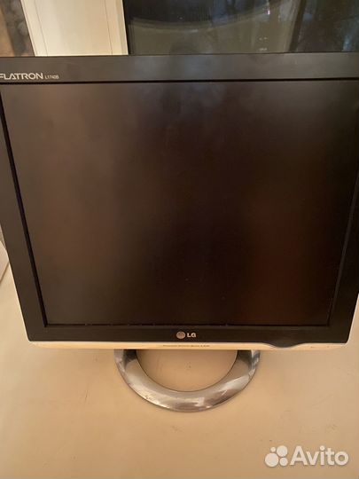 Монитор lg flatron l1740bq на запчасти или ремонт