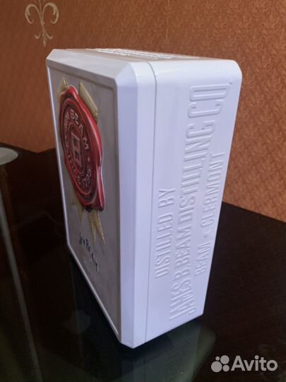 Подарочная коробка для бутылки