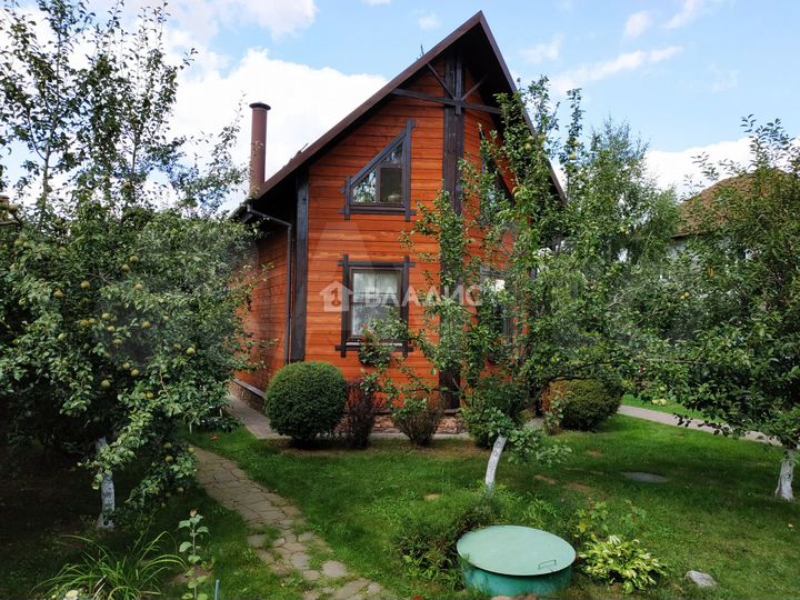 Дом 96,5 м² на участке 7 сот.