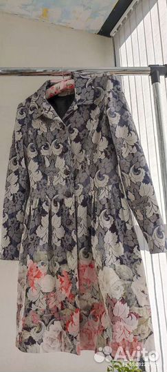 Летнее, женское пальто