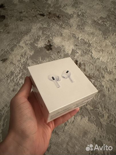 Air Pods Pro with MagSafe Charging Case