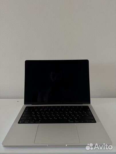 Macbook Pro 14 m1 Pro 16/512 Silver