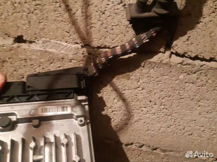 Блок управления двигателем