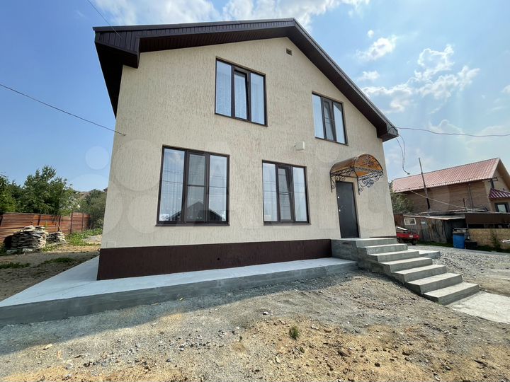 Дом 160 м² на участке 12 сот.