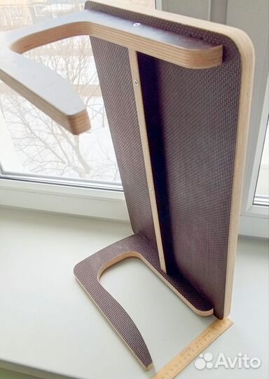 Деревянный столик для ноутбука