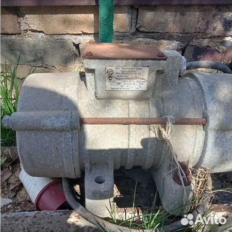 Вибро-мотор-новый-торг.Плуг конский