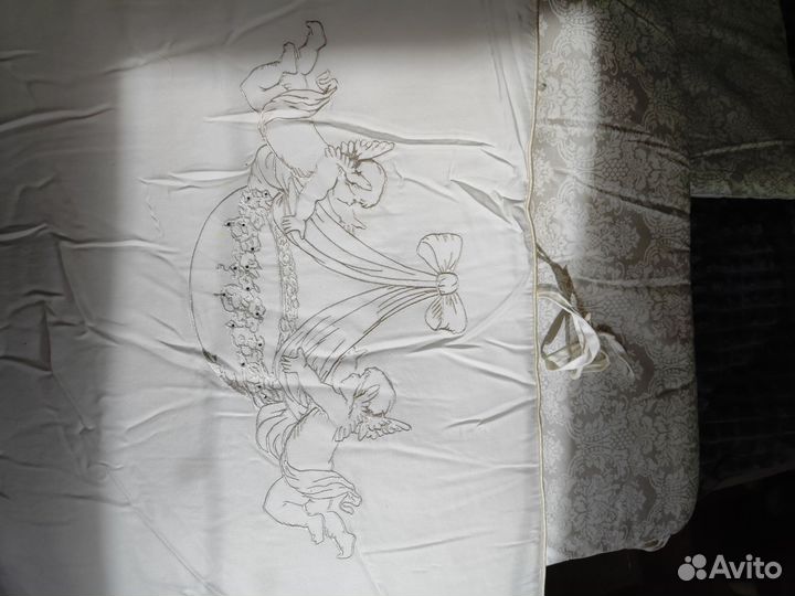 Бортик на детскую кровать