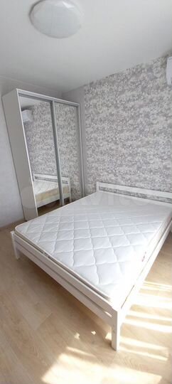 2-к. квартира, 43 м², 4/10 эт.