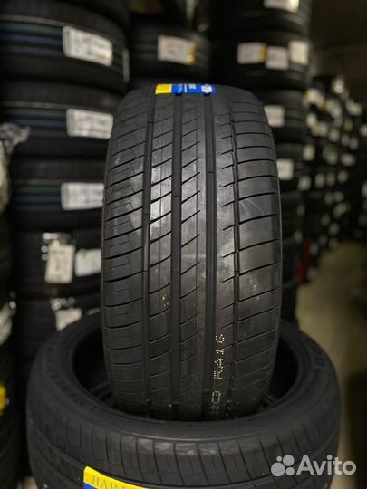 Habilead PracticalMax H/P RS26 285/35 R22 106W