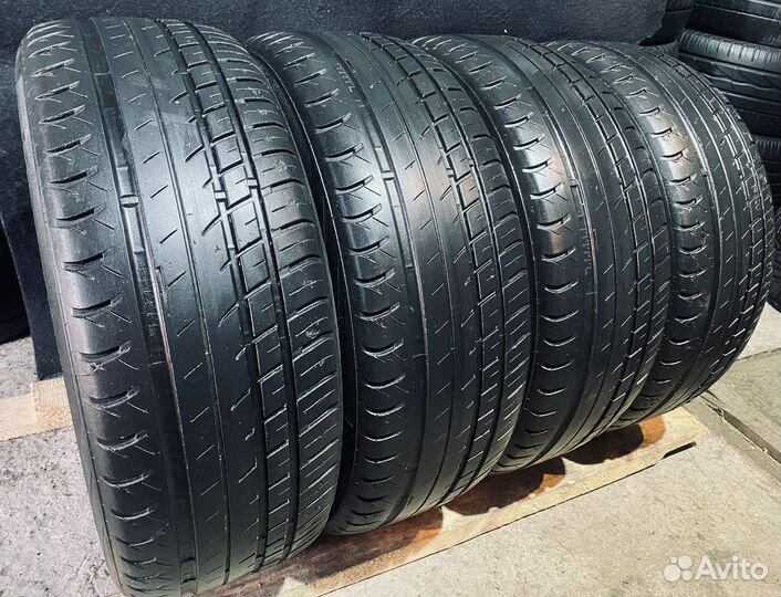 Viatti Strada Asimmetrico V-130 205/55 R16