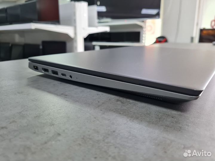 Ноутбук Lenovo 15.6 i5-8250/ 8 GB/ GTX 1050/ HDD