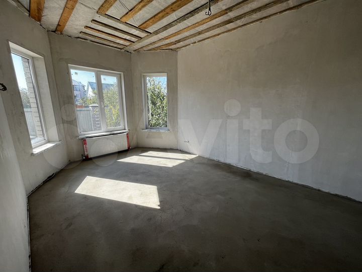 Дом 95 м² на участке 5 сот.