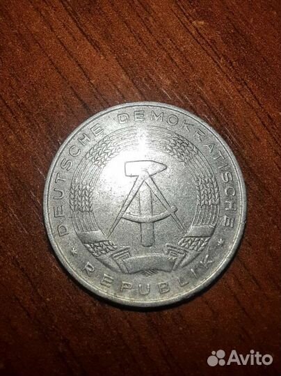 Монета 10 пфеннигов 1968 ГДР