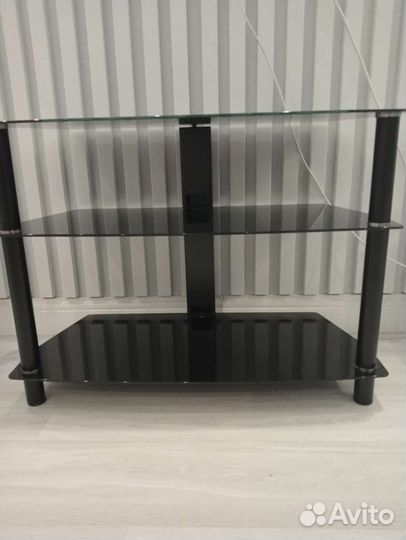 Стеклянная тумба под тв