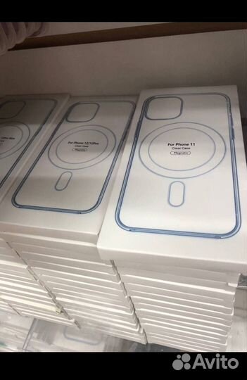 Чехол на iPhone