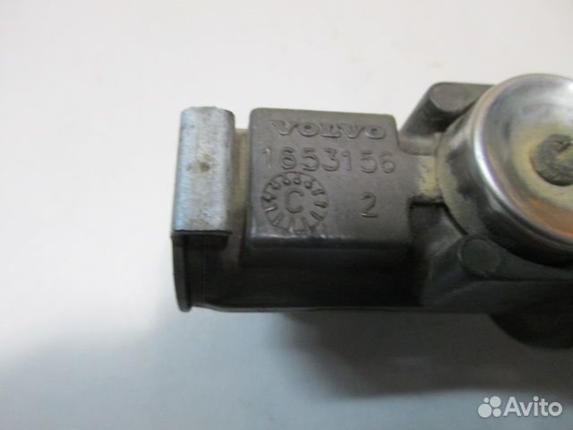 Клапан пневматический Volvo FM9 FM12 FH12