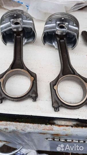 Поршни 0, 83. С шатунами