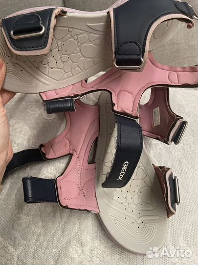 Сандалии р.35