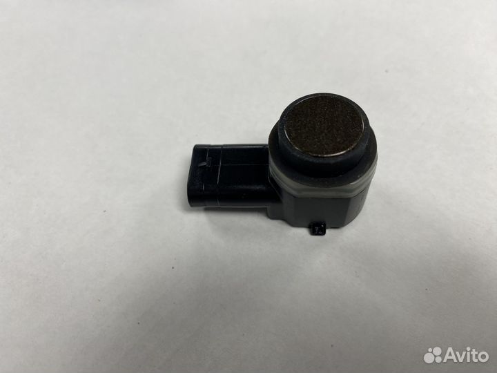 Датчик парктроника volvo хс60 08-17 31341344