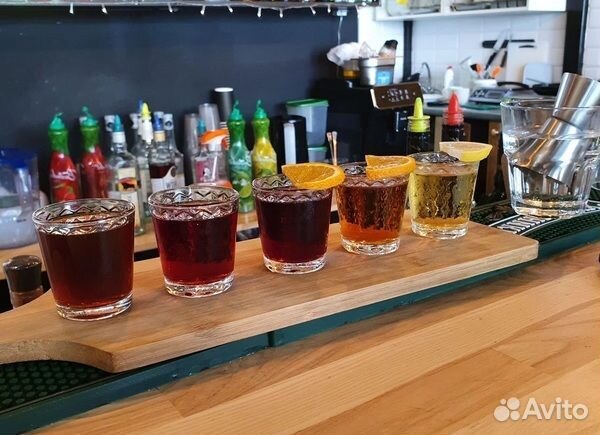 Кафе/бар с лицензией на алкоголь