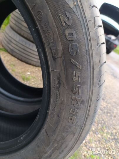 Kumho Ecsta HS51 205/55 R16