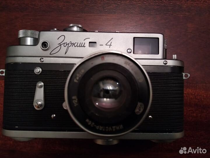 Коллекция пленочных фотоаппаратов 98 штук