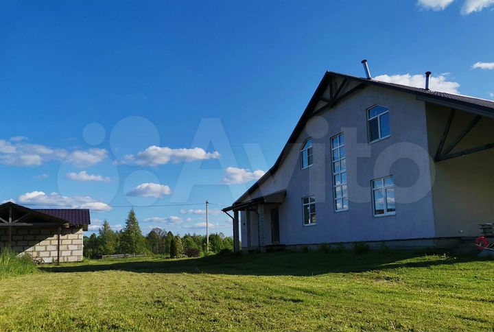 Коттедж 387 м² на участке 1,13 га