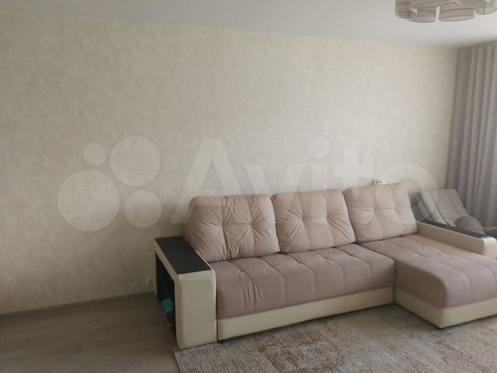 2-к. квартира, 49,1 м², 8/10 эт.