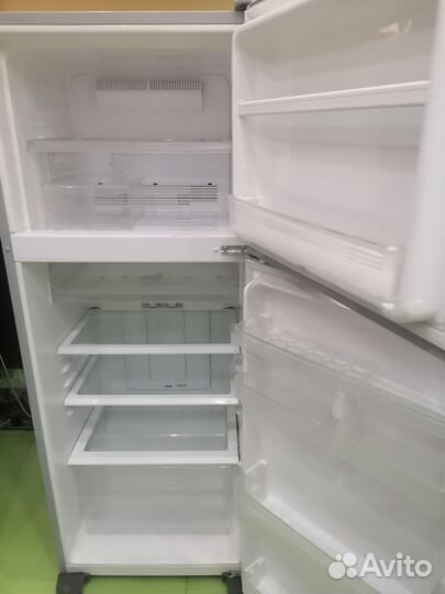 Холодильник бу sharp