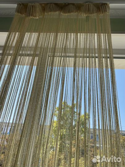 Нитяная штора красивая