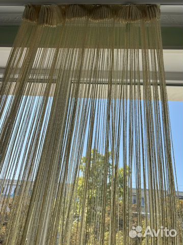 Нитяная штора красивая