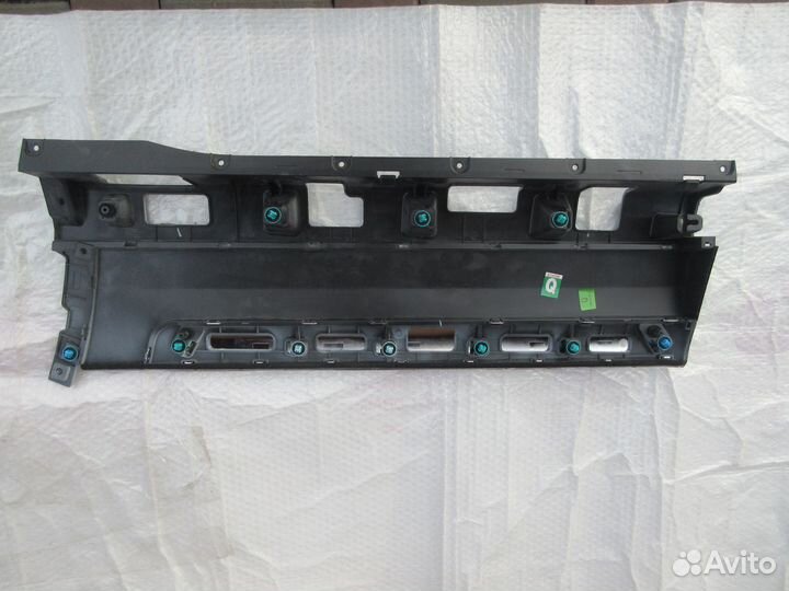 Накладка двери задняя правая Chery Tiggo 8 Pro