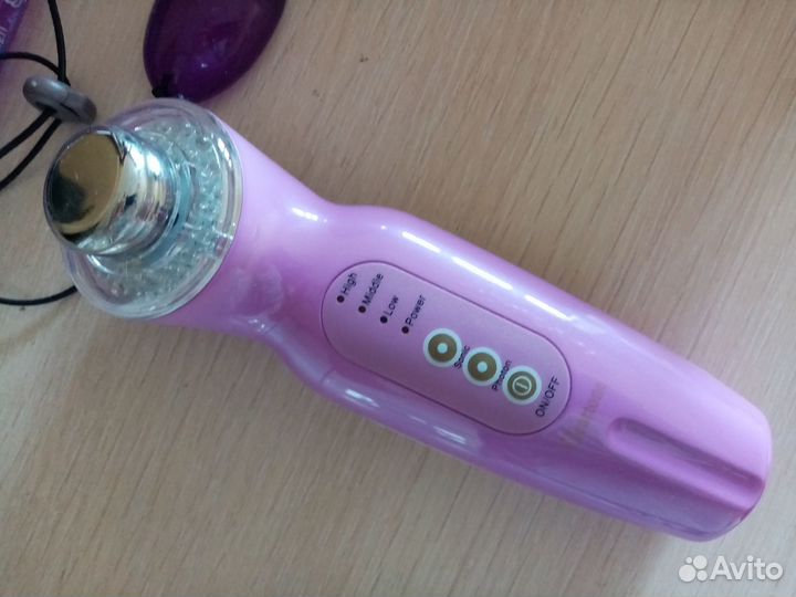 Аппарат Cleartone для лица Desheli