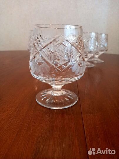 Хрустальные фужеры, стопки
