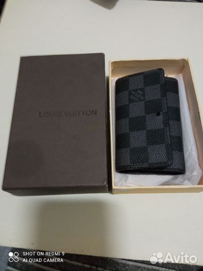 Louis vuitton ключница